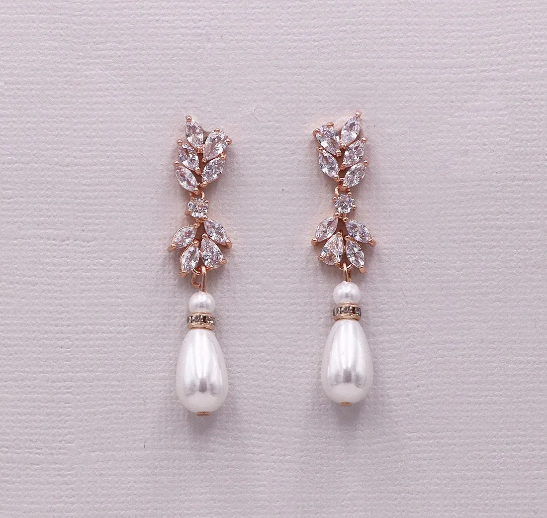 Camilla Pearl Earrings