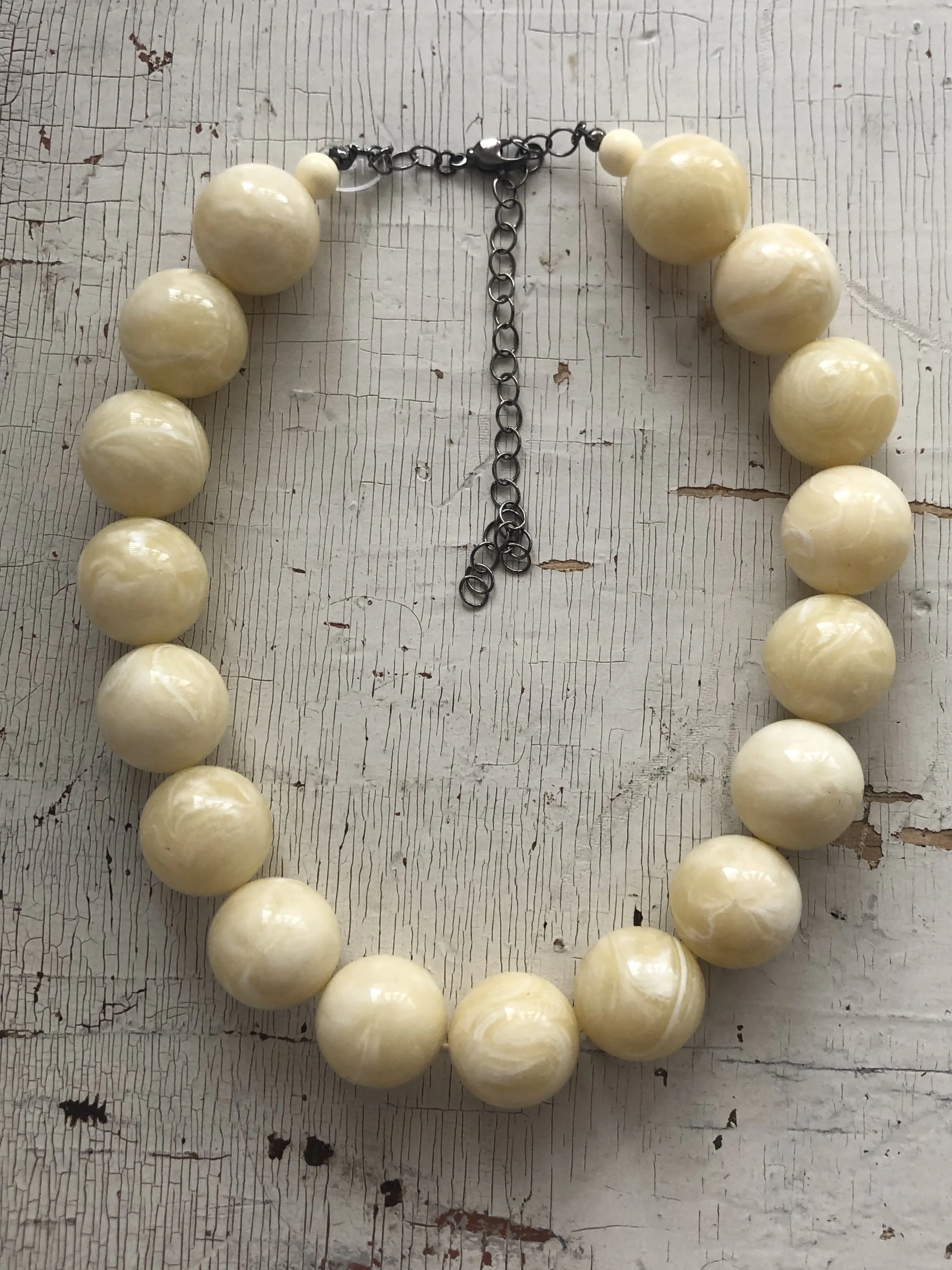 Cream Marbled Marco Necklace