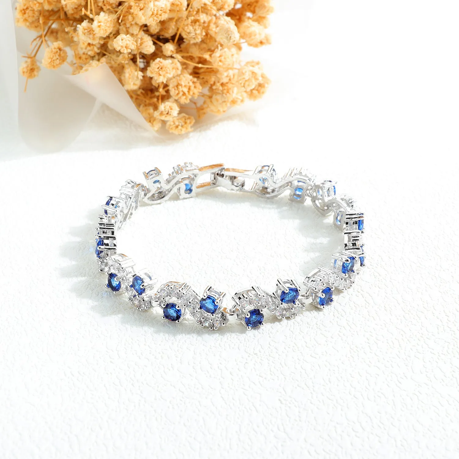 Delicate Sparkling Diamond Jewelry Zircon Rhodium Plated Bracelet