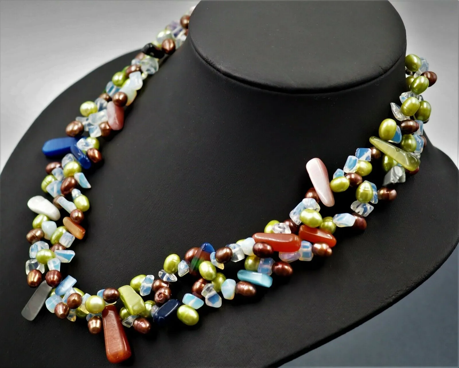 Dyed Freshwater Pearl & Glass Necklace