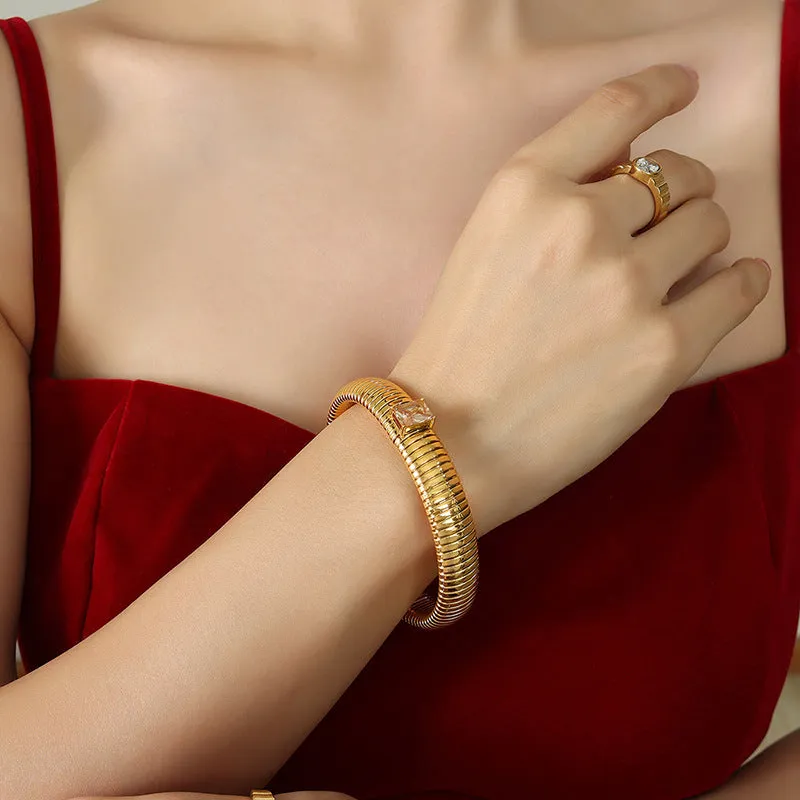 Elegant Gold-Plated Zircon Bracelet with Elastic Band - Fashionable Design for Everyday Wear