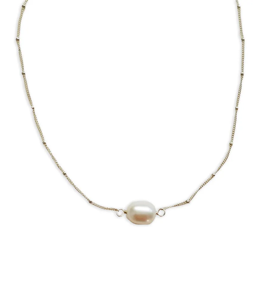 Elle Pearl Necklace