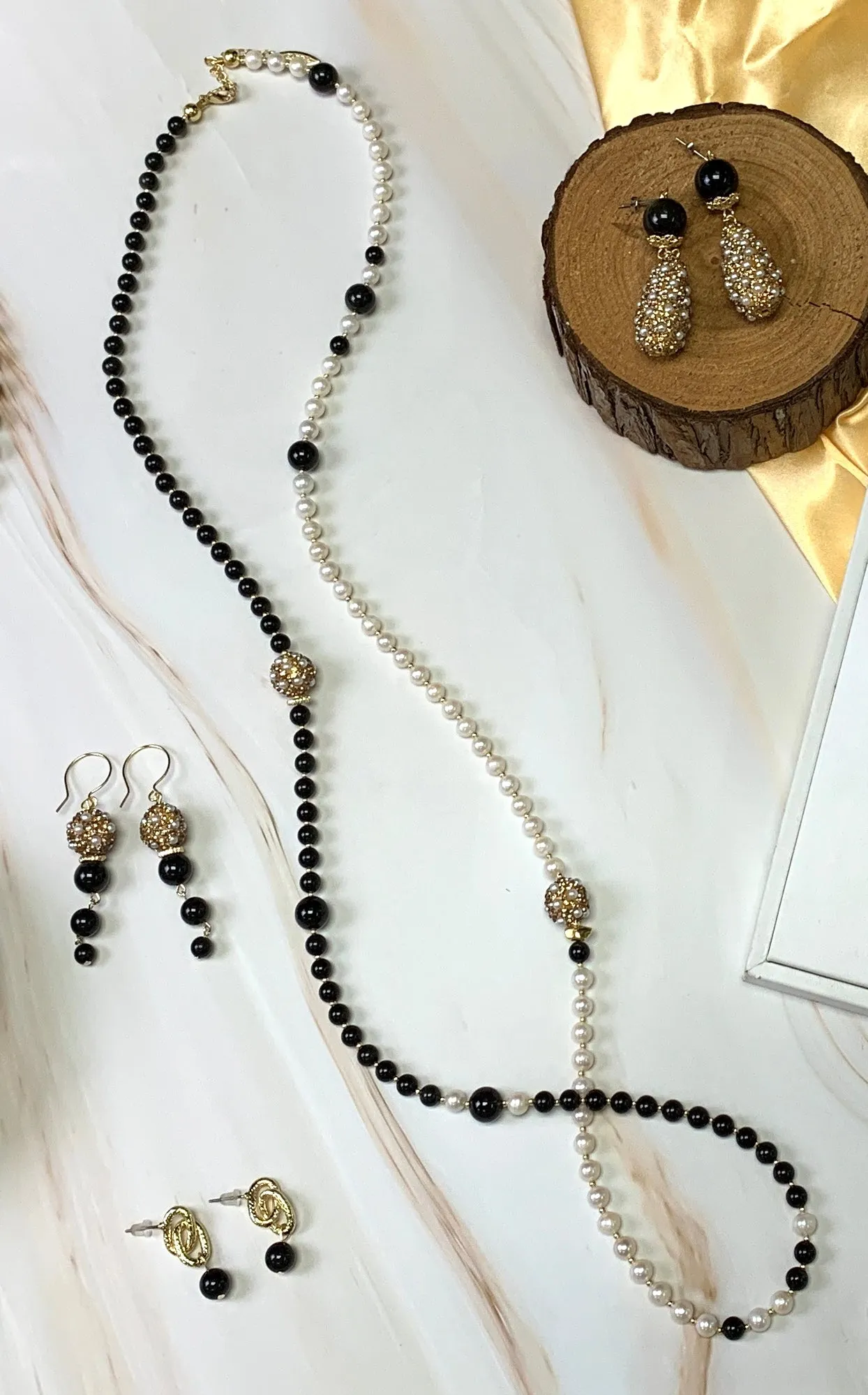 Freshwater Pearls With Black Obsidian Two Ways Necklace FN029