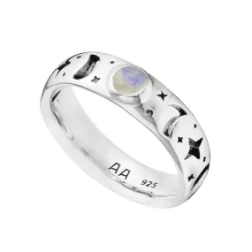 JUST A PHASE - Sterling Silver & Moonstone Ring