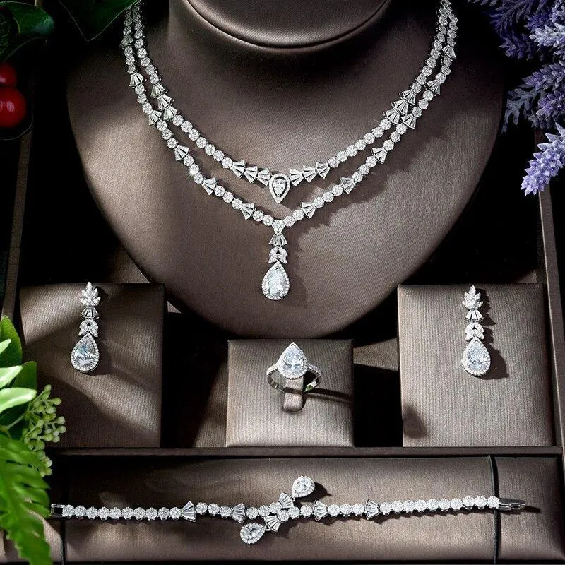 New Delicate Designer AAAA  Shining Zirconia Diamonds 4 piece Bridal Wedding Wedding Jewelry Set