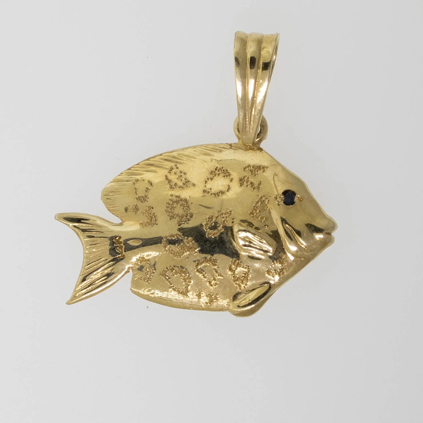 Preowned 14K Yellow Gold Double-Sided Tropical Fish Pendant with Sapphires