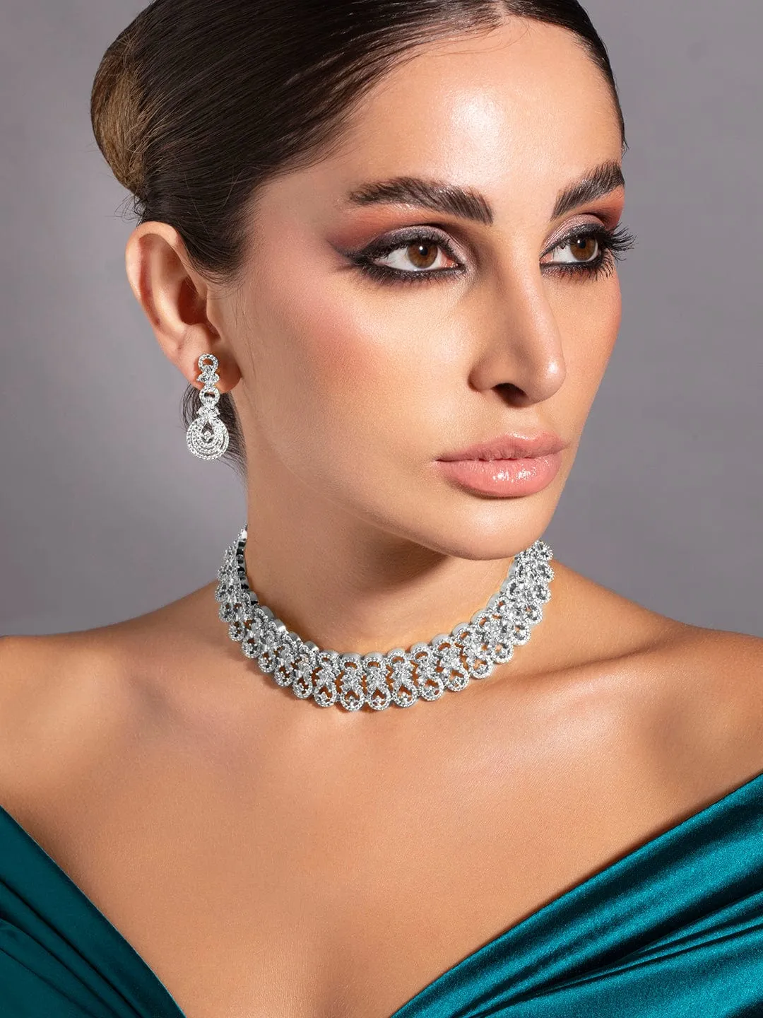 Rubans Rhodium-Plated Cubic Zirconia Studded Floral Design Choker Necklace Set