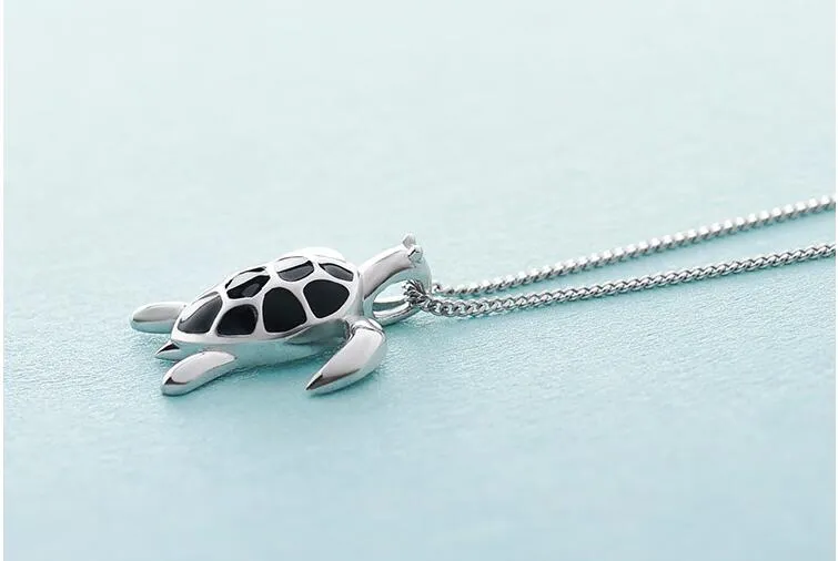 S925 silver cute turtle shape clavicle chain pendant